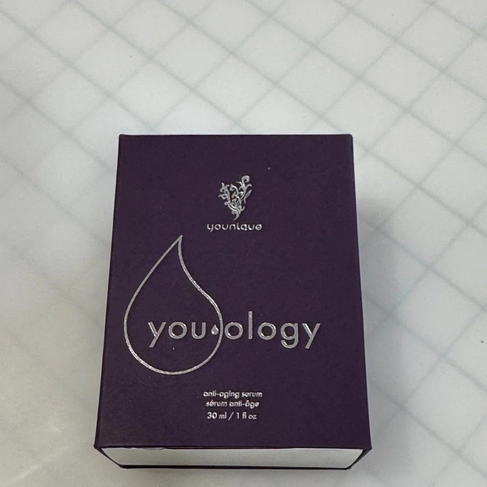 Younique Youology Anti aging Serum - Picture 1 of 1